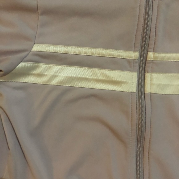 Nike Light Purple Sweater - Picture 3 of 8